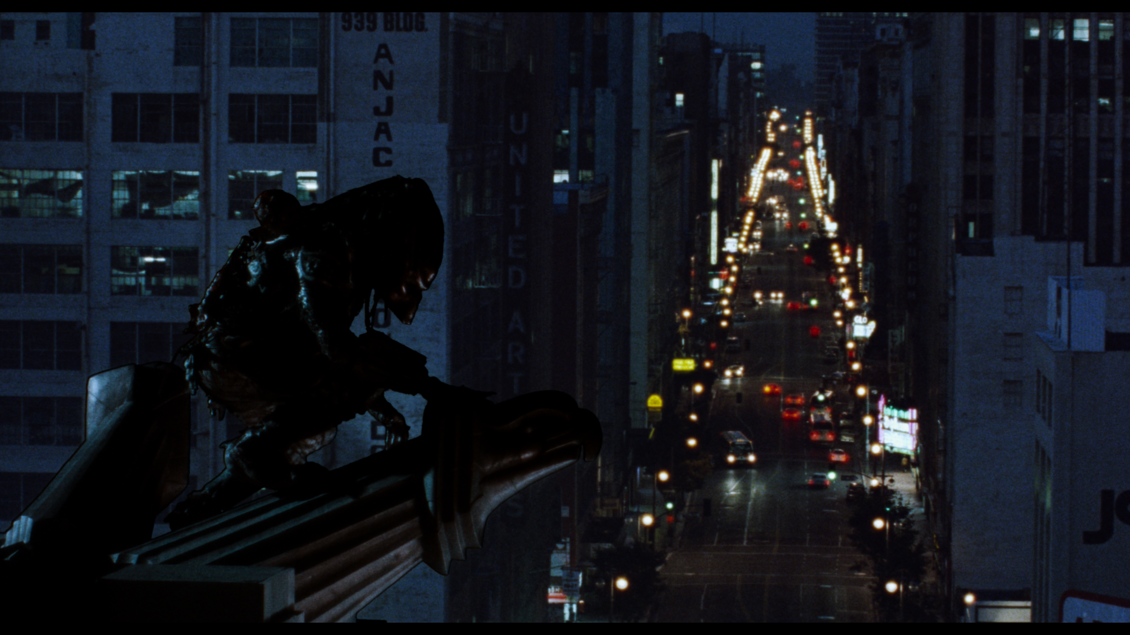 Rooftop city prowl